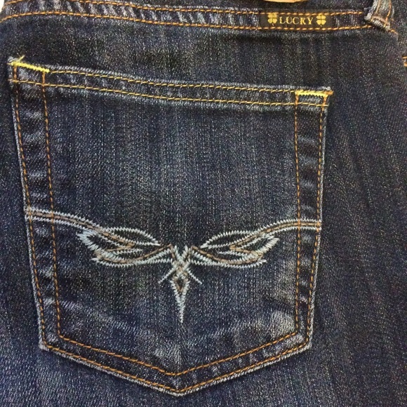Lucky Brand Sweet n low bootcut jeans in EUC - Picture 10 of 12